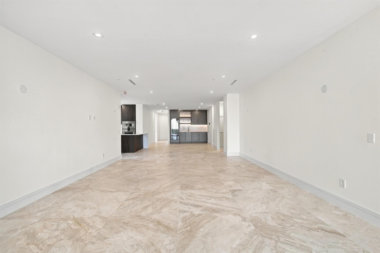 1110 Seminole Drive 503 photo 13