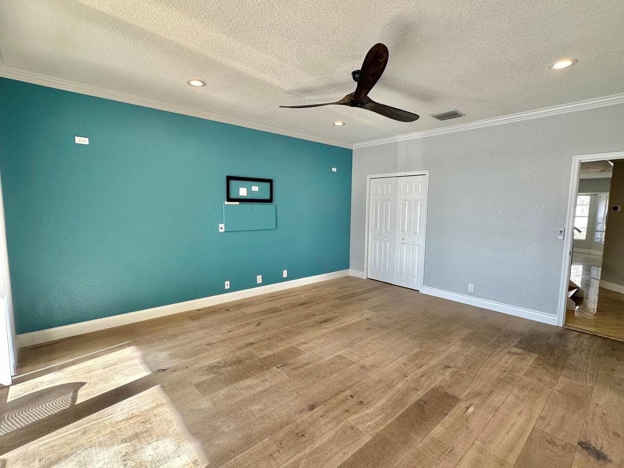 4230 N OCEAN Drive photo 9