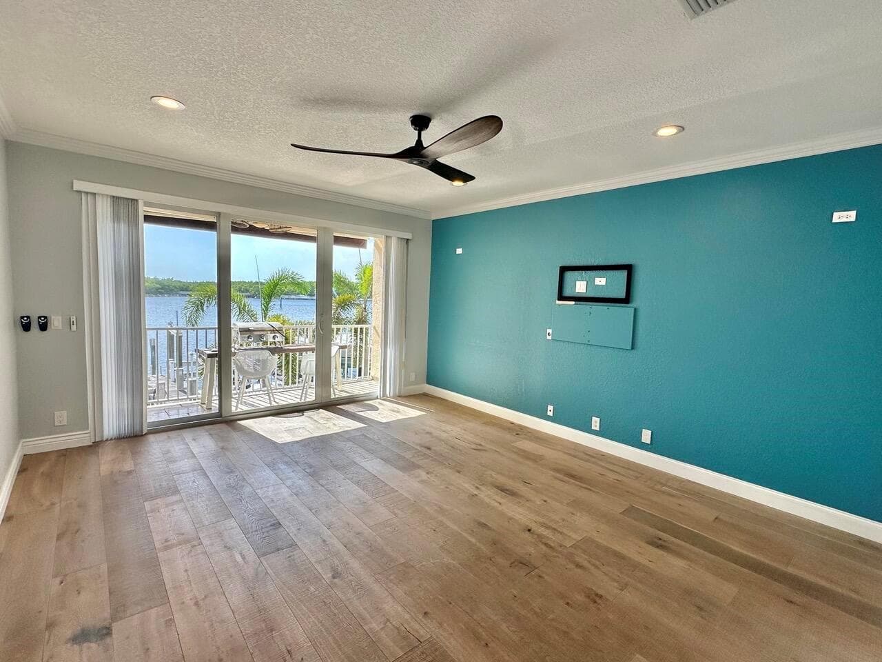 4230 N OCEAN Drive photo 10