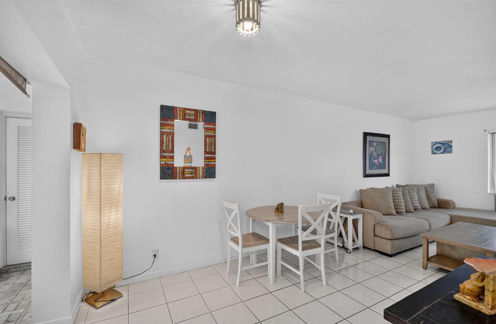 658 NE 6TH Court E E photo 17