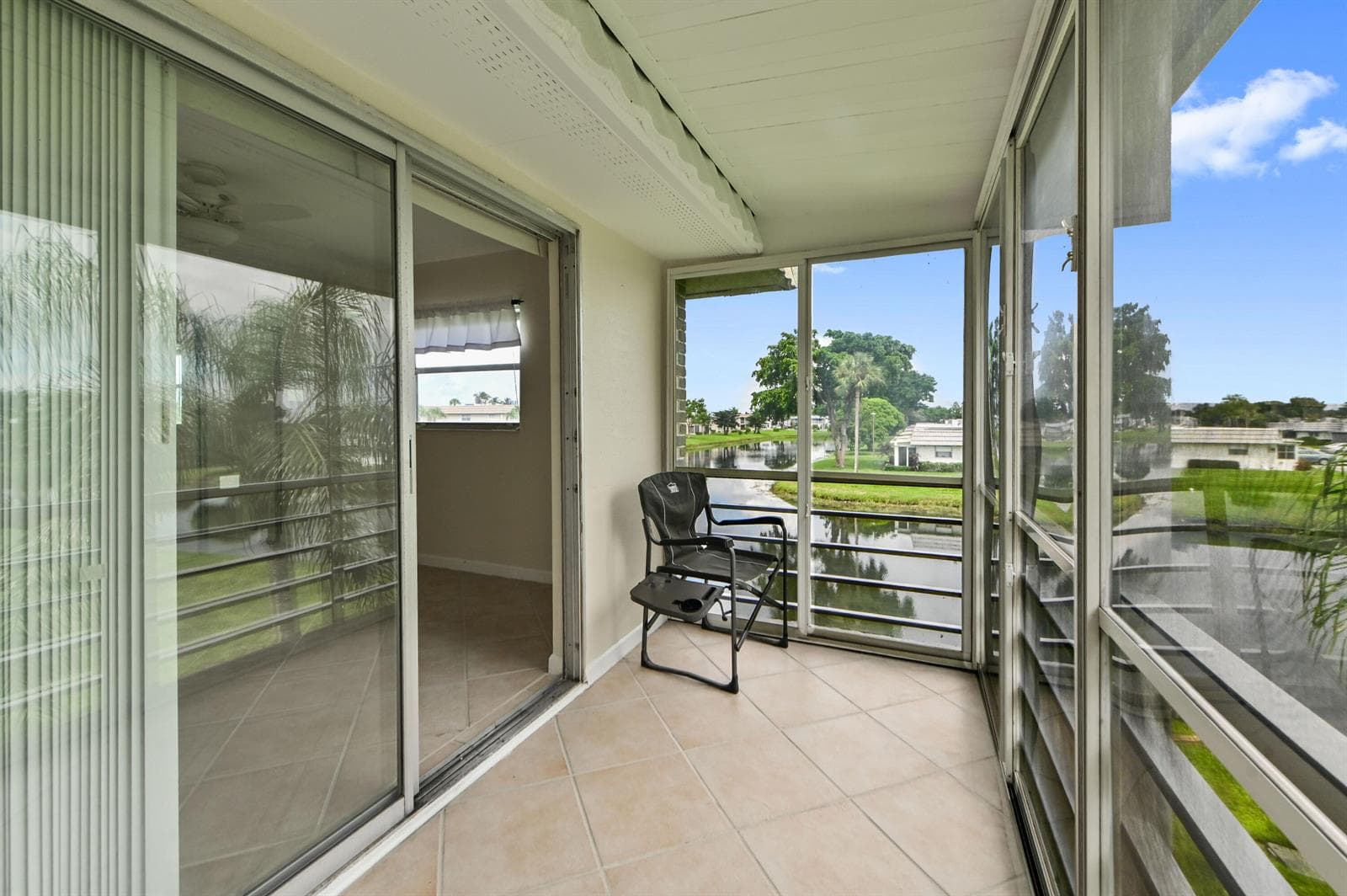 192 Monaco D photo 22