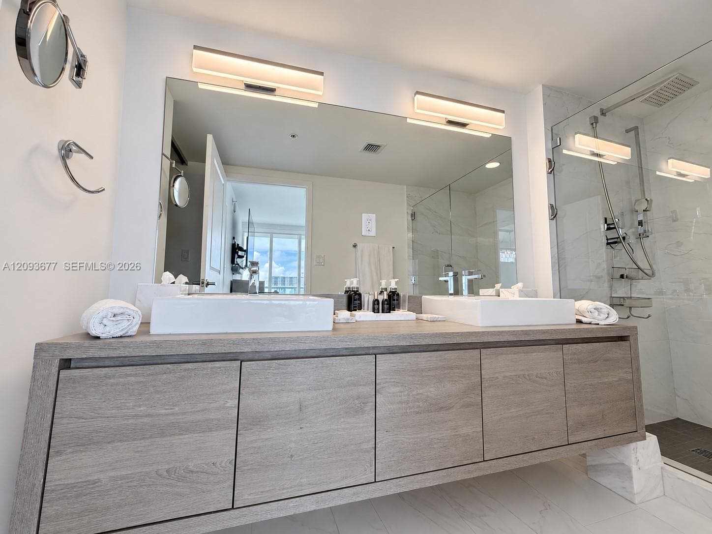 400 Sunny Isles Blvd 403 photo 21