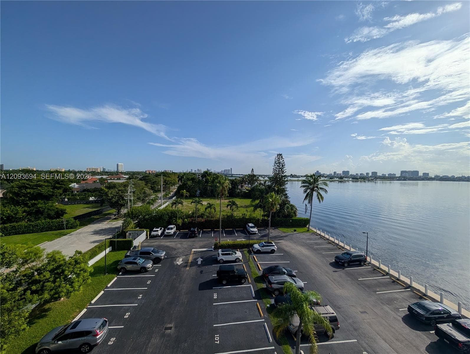 11930 N Bayshore Dr 502 photo 1