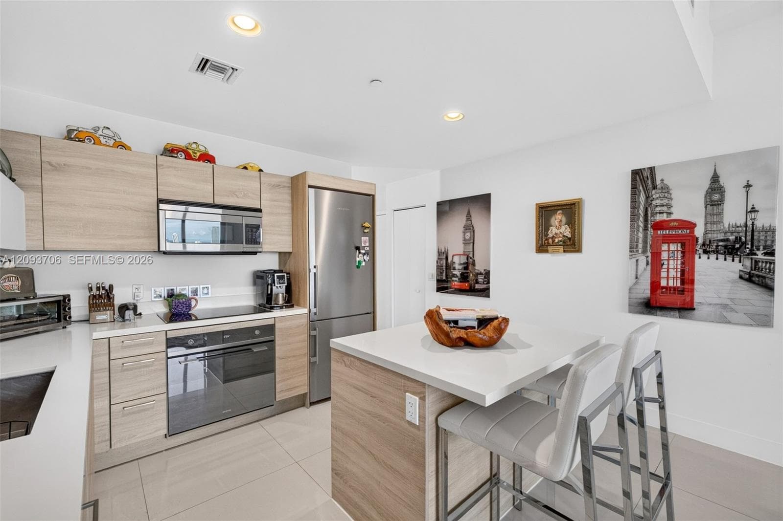 16385 Biscayne Blvd LPH17 photo 15