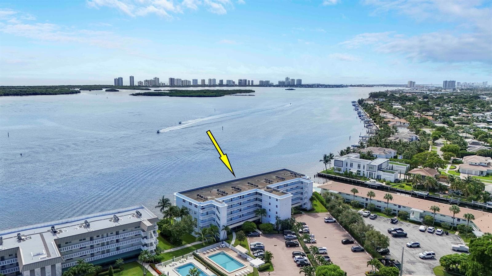 60 Yacht Club Drive 103 photo 2