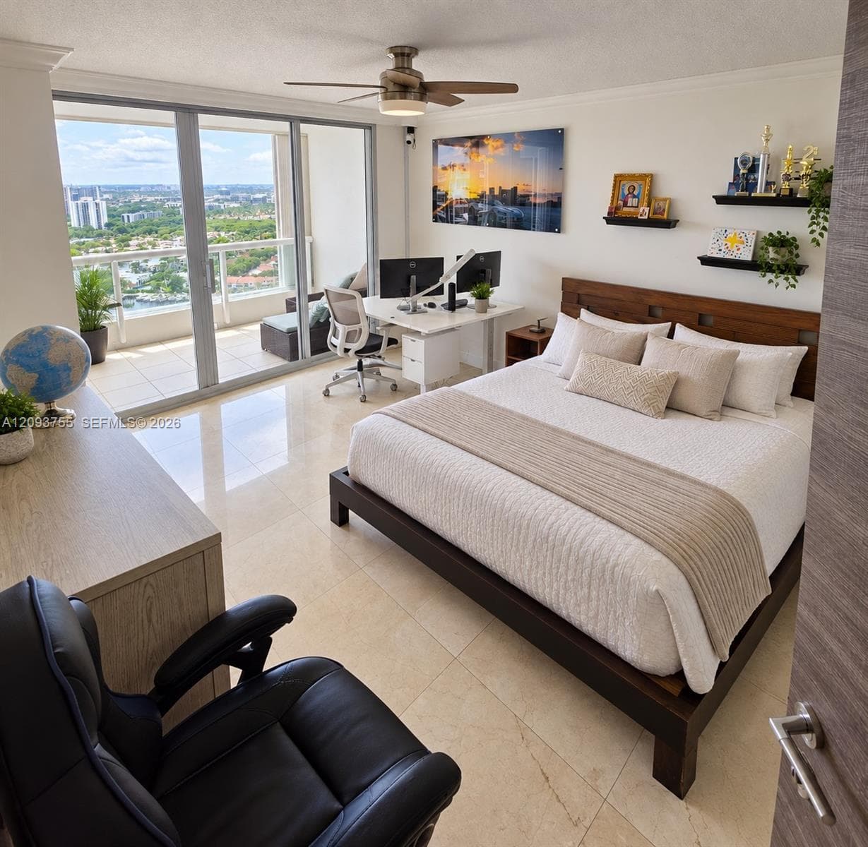 21205 Yacht Club Dr 3105 photo 12