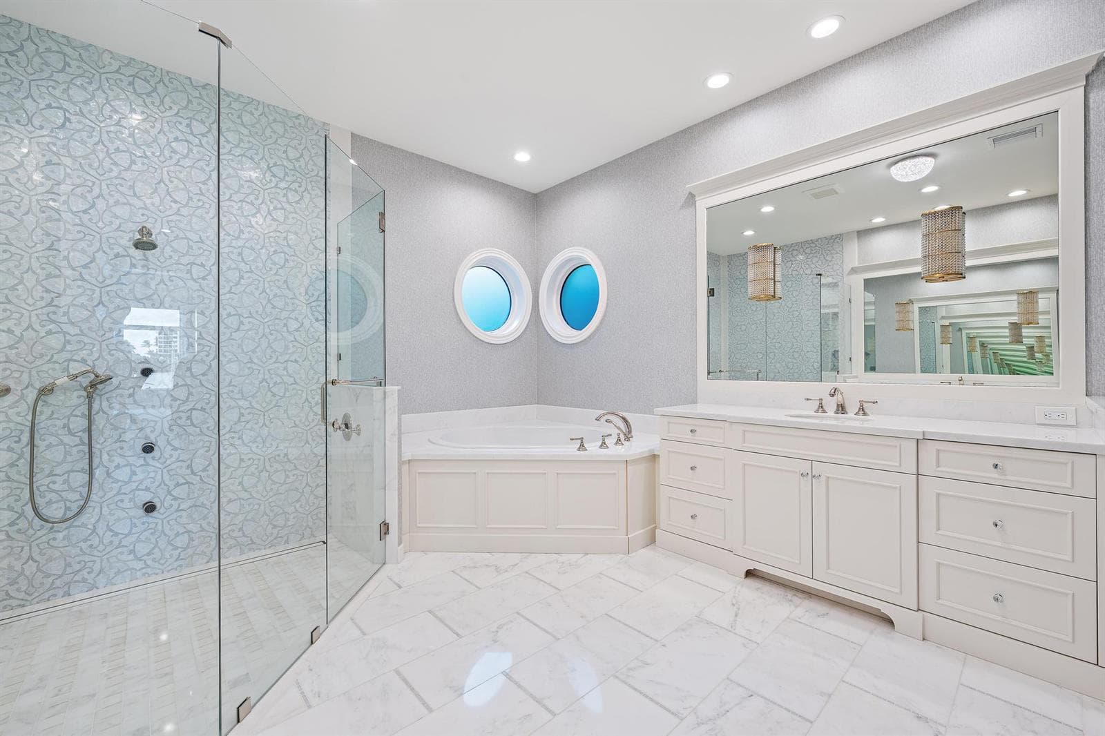 3433 Harbor Road N photo 14