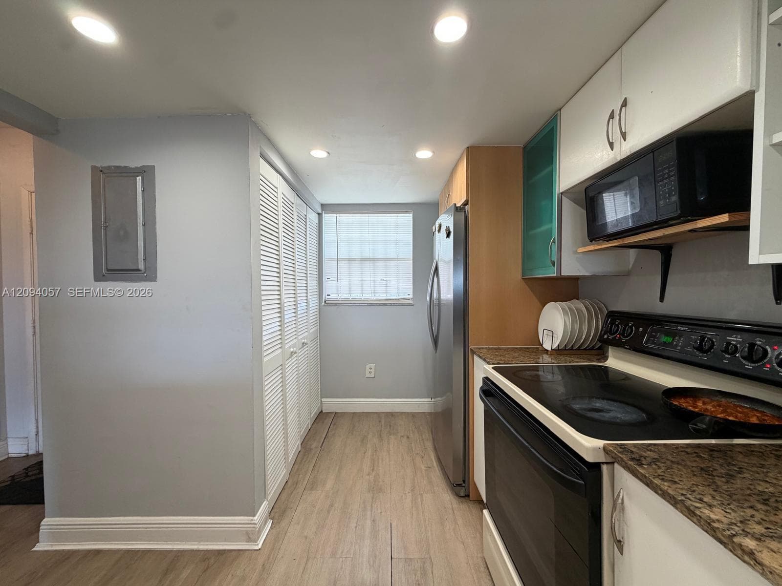 4-507 photo 21