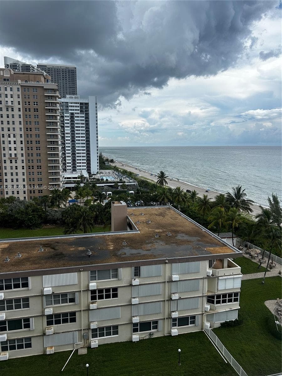 1950 S Ocean Dr 9K photo 22