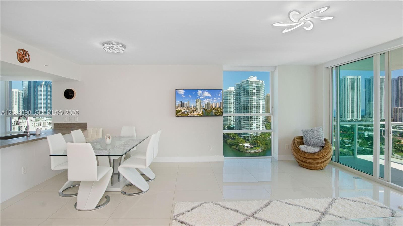 400 Sunny Isles Blvd 1722 photo 23