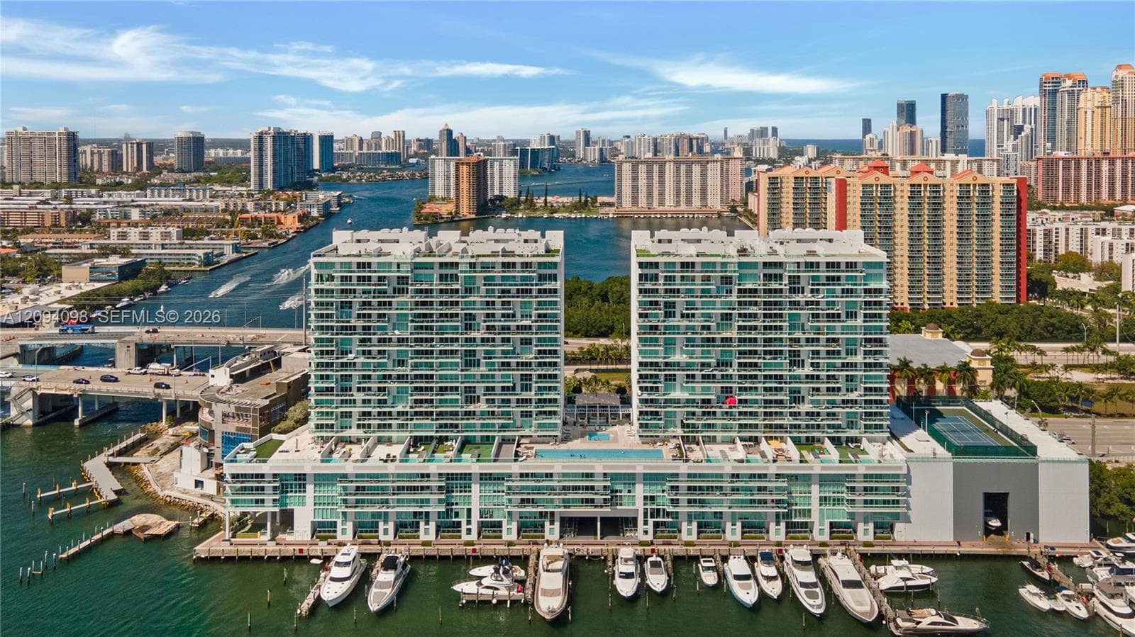 400 Sunny Isles Blvd 1722 photo 6
