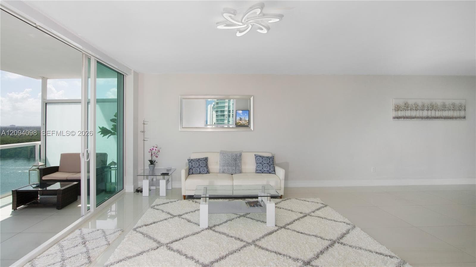 400 Sunny Isles Blvd 1722 photo 20