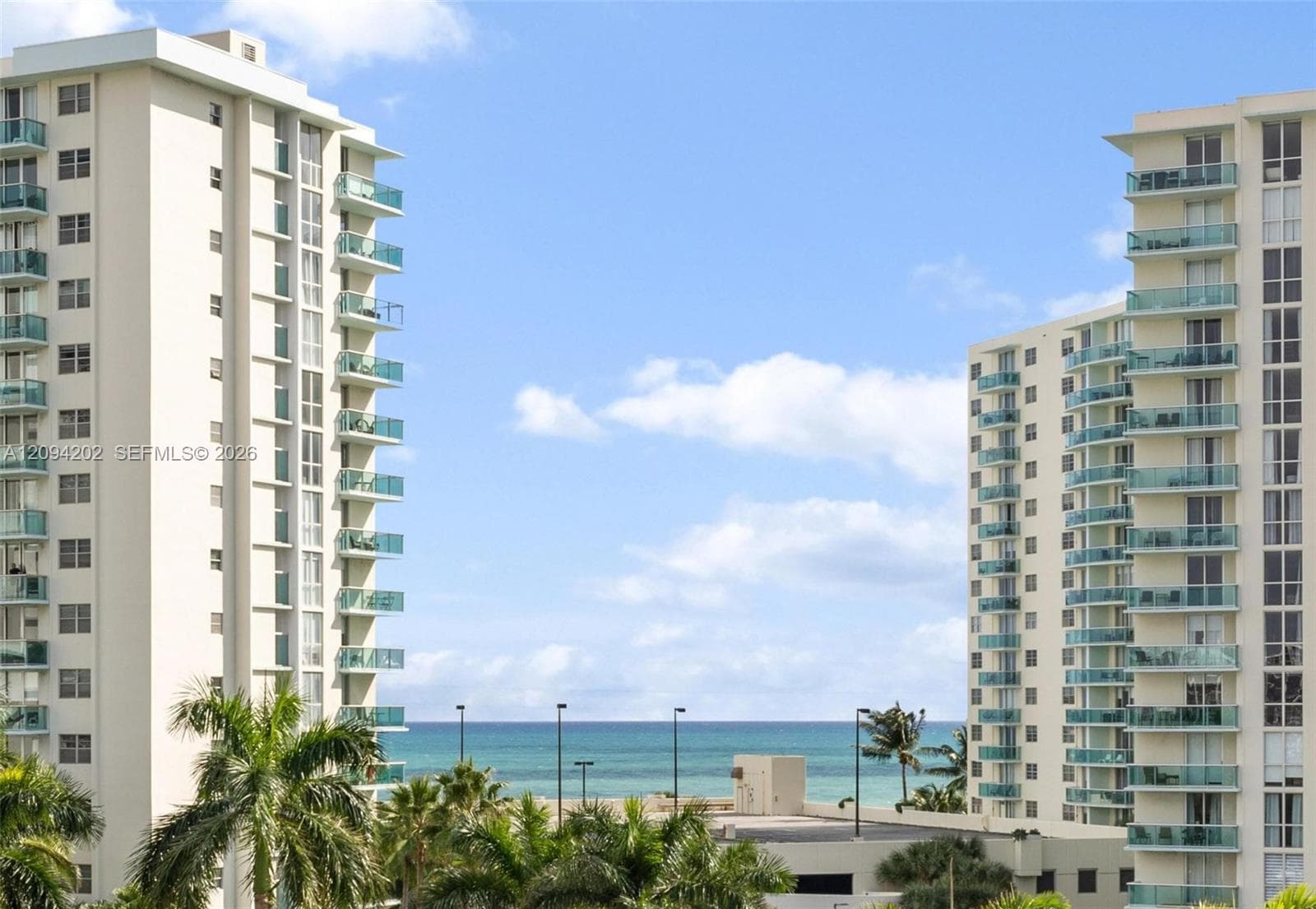 3800 S Ocean Dr 516 photo 2