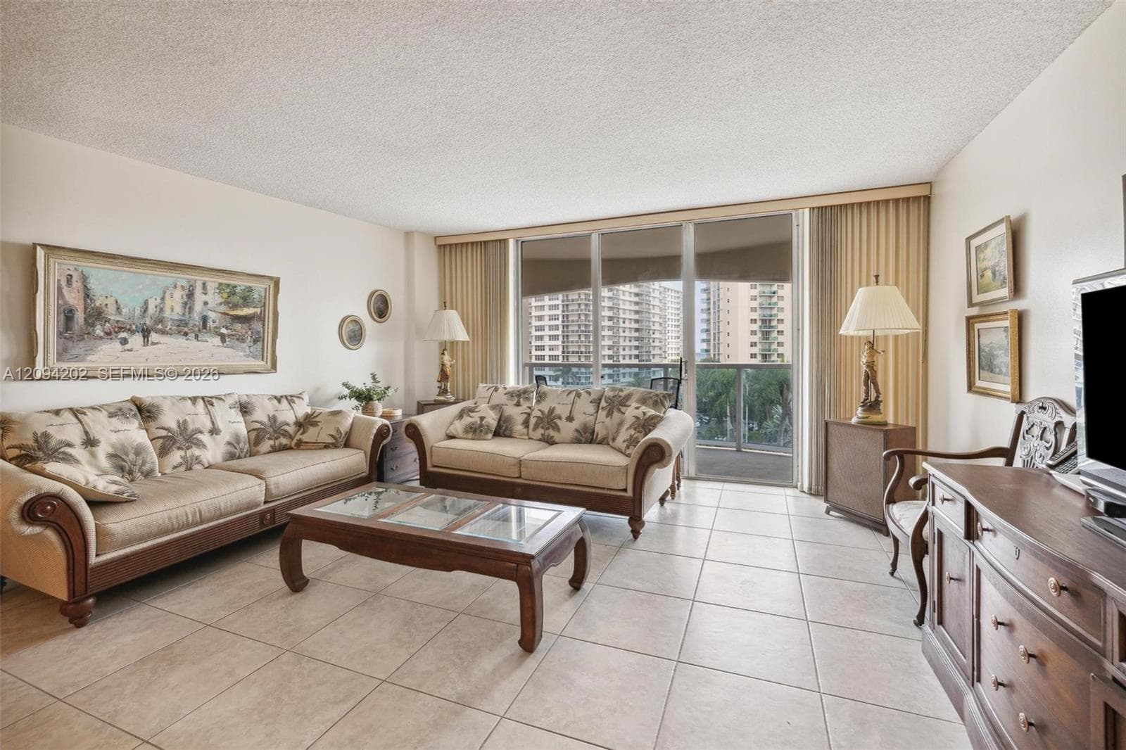 3800 S Ocean Dr 516 photo 9