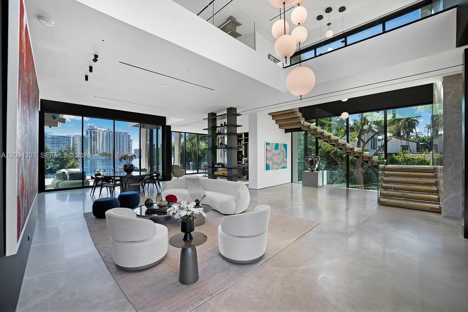 217 E Rivo Alto Dr photo 14