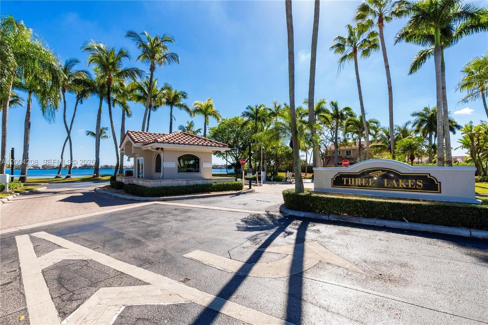 13318 SW 144th Ter 0 photo 4