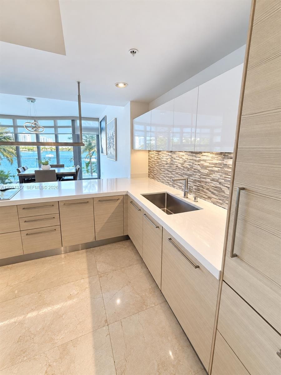 17301 Biscayne Blvd 211 photo 13
