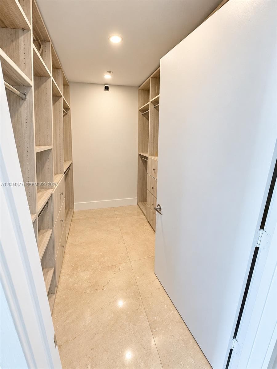 17301 Biscayne Blvd 211 photo 18