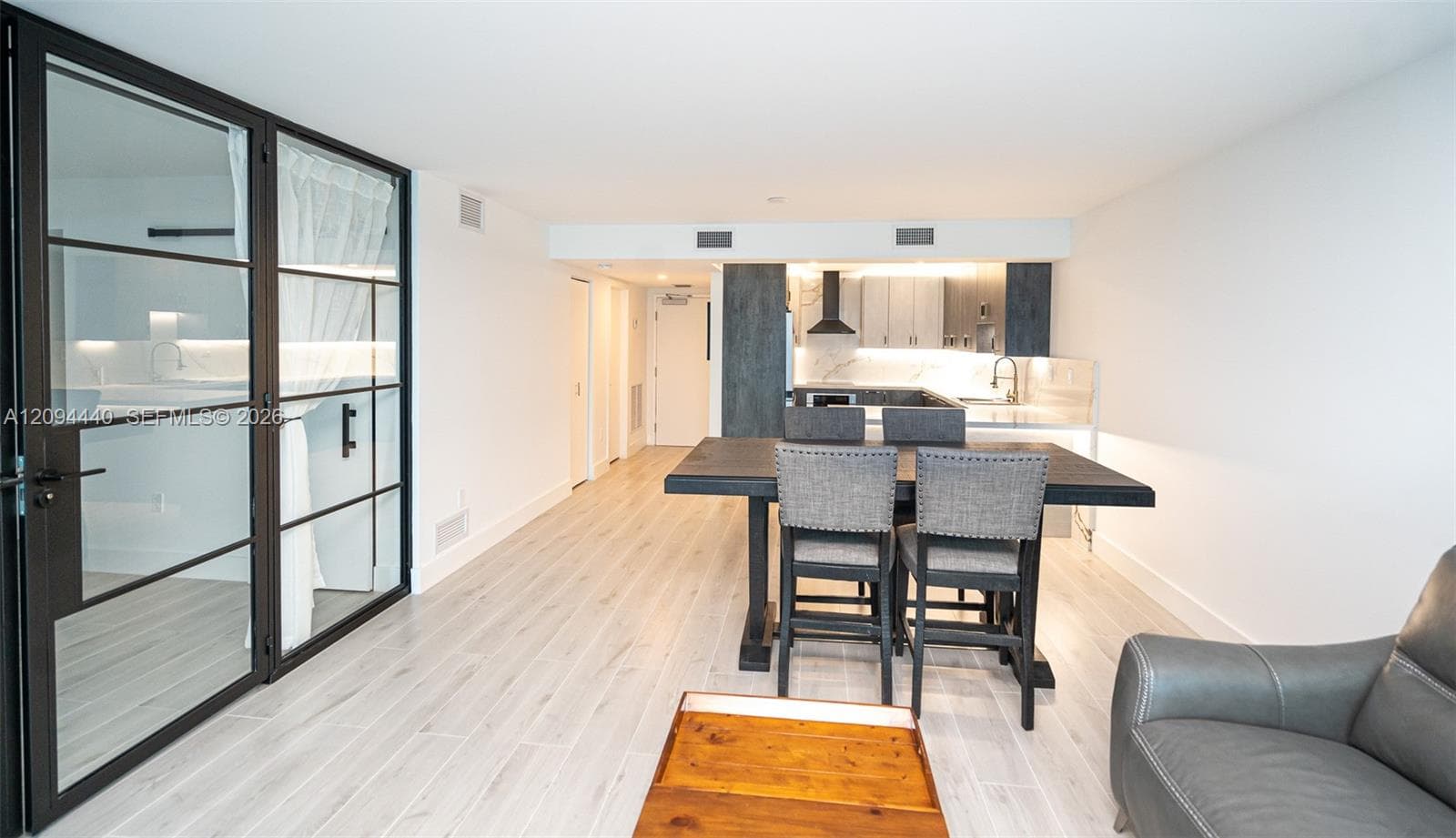 18081 Biscayne Blvd 503 photo 12
