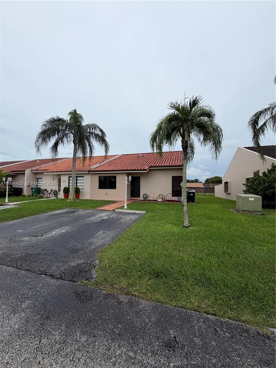 14712 SW 63rd Ln . photo 2