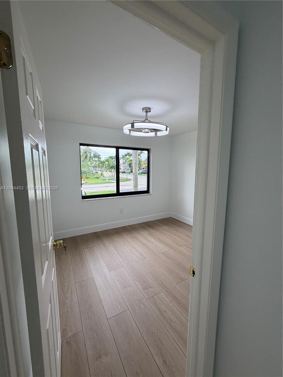 14712 SW 63rd Ln . photo 6