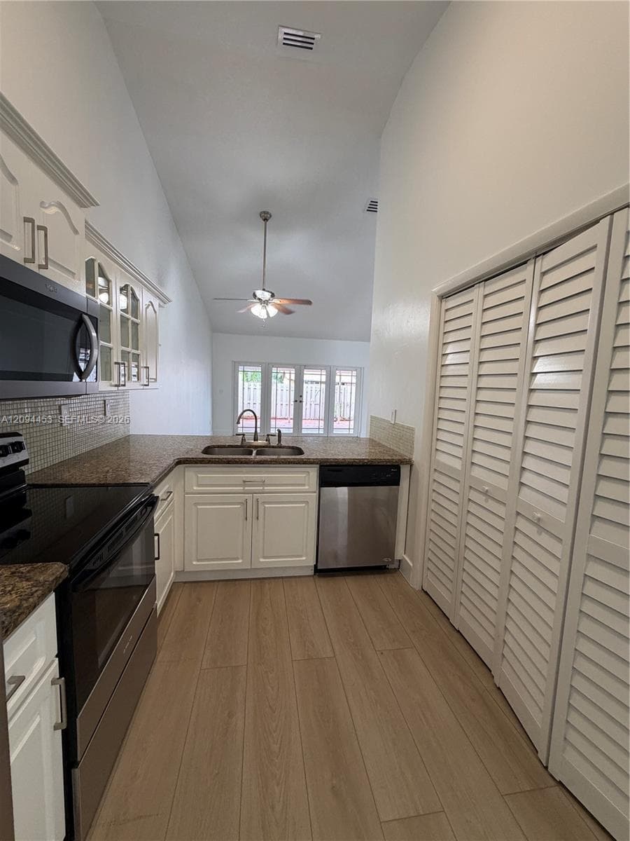 14712 SW 63rd Ln . photo 12