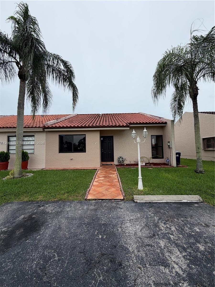 14712 SW 63rd Ln . photo 1