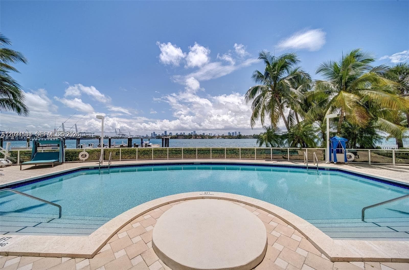 650 West Ave 2109 photo 22