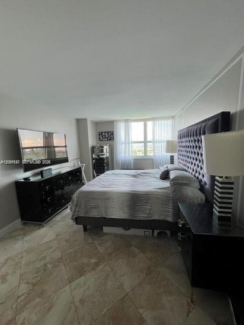650 West Ave 2109 photo 7