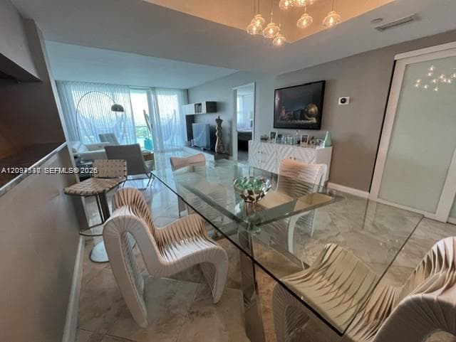 650 West Ave 2109 photo 14
