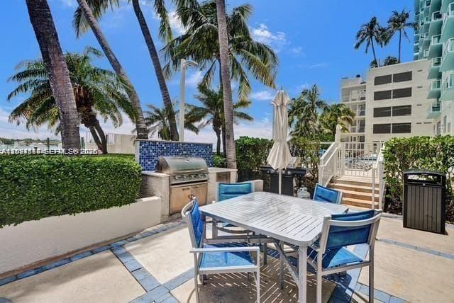 650 West Ave 2109 photo 25