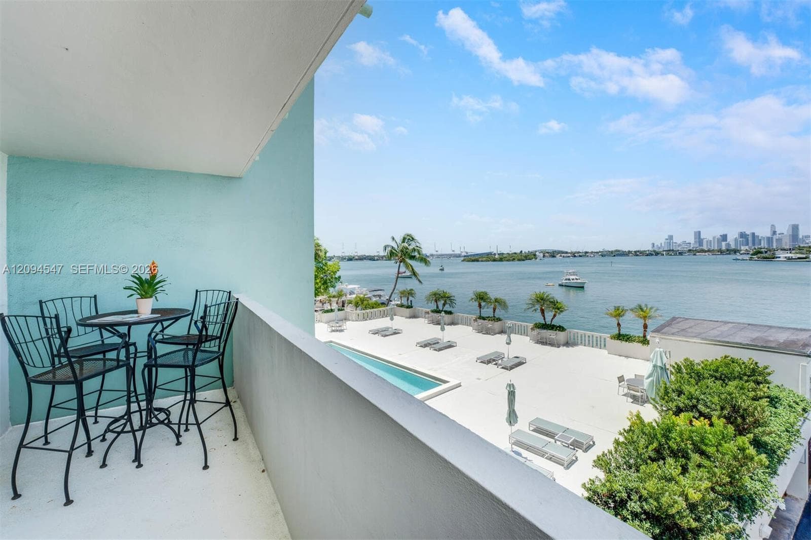 5 Island Ave 3C photo 3