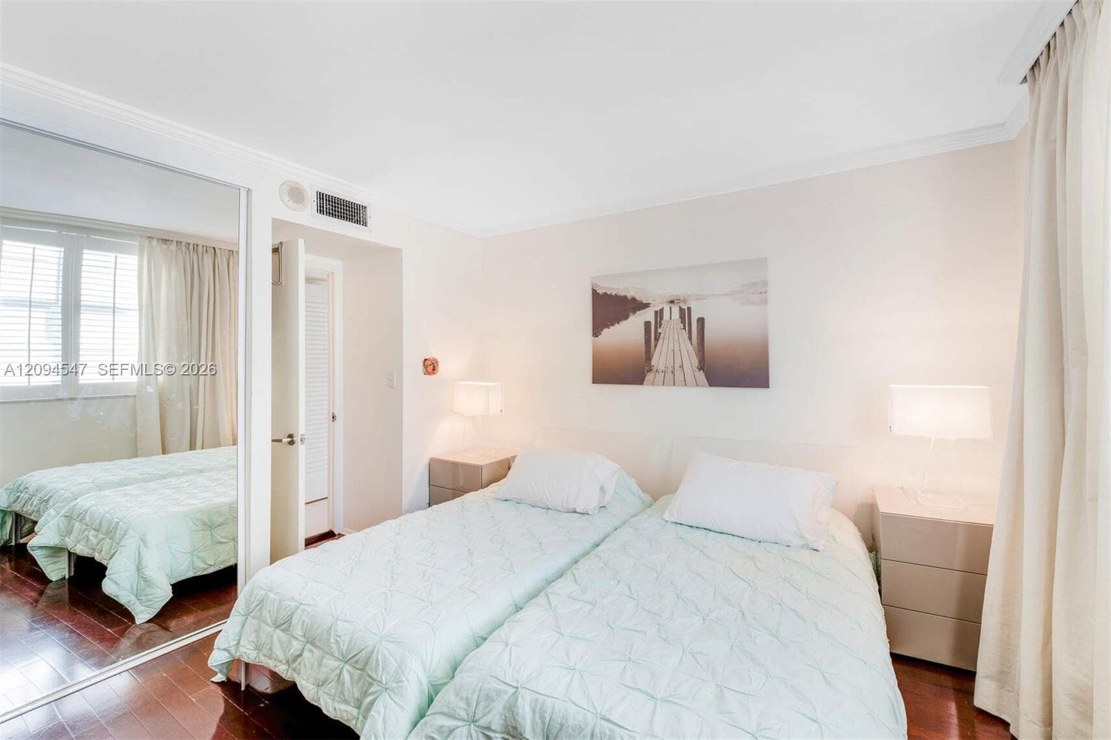 5 Island Ave 3C photo 18