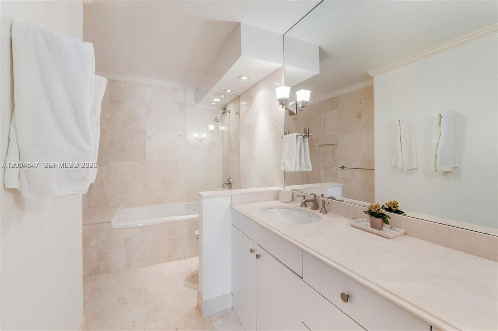 5 Island Ave 3C photo 15
