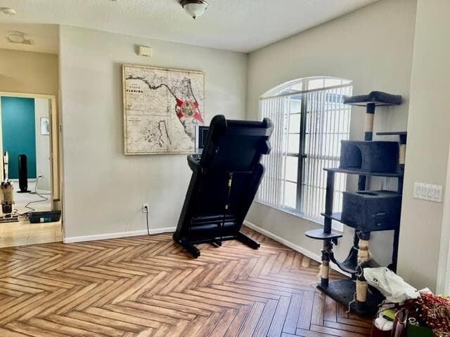 726 SW College Park Road photo 8