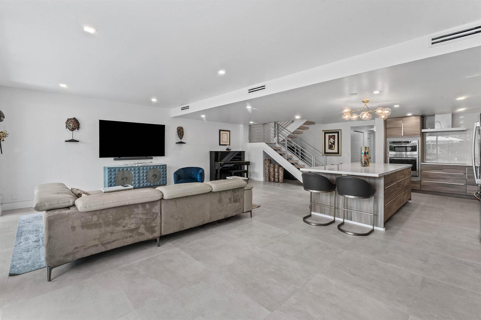 3966 N Ocean Drive 8 photo 6