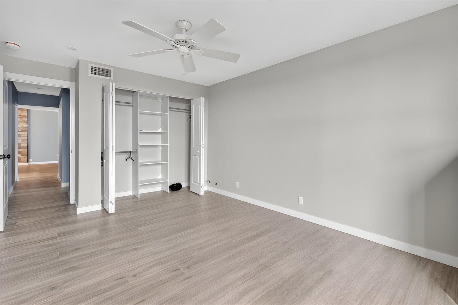 1200 Marine Way E 803B photo 17