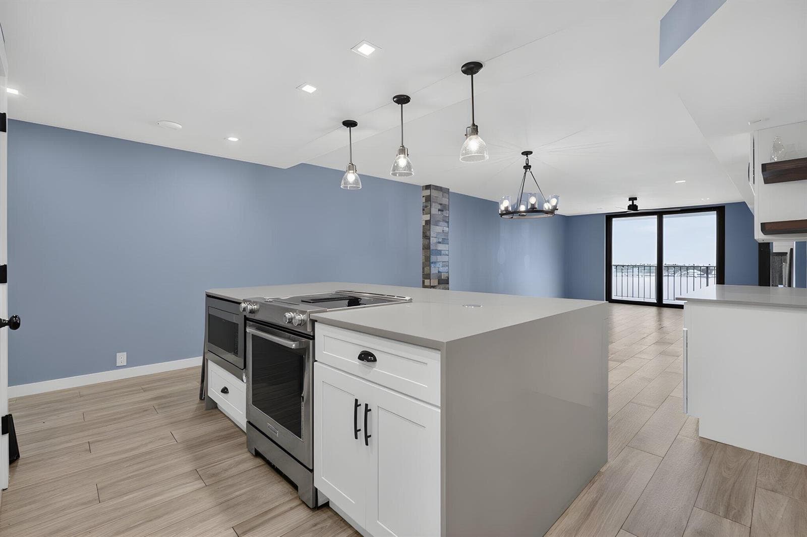 1200 Marine Way E 803B photo 7