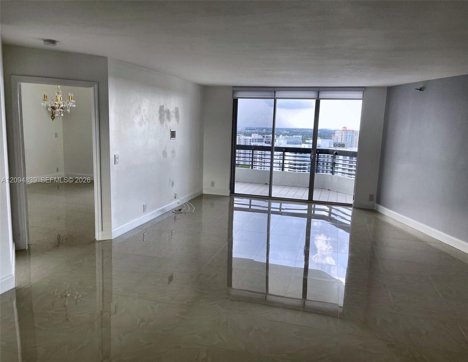 3500 Mystic Pointe Dr 3002 photo 3