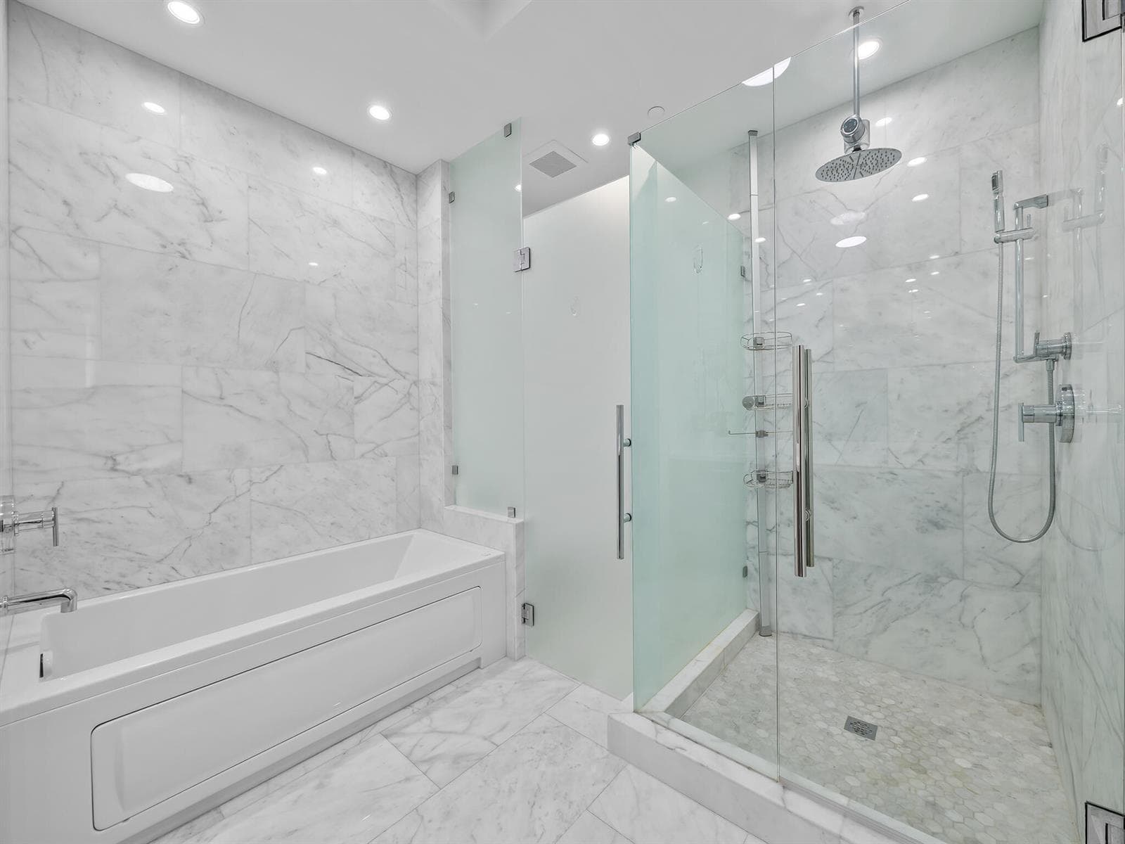 161 ISLE OF VENICE Drive 204 photo 14