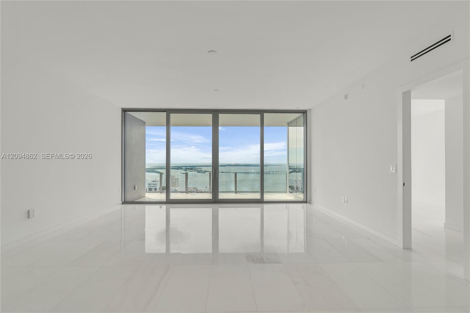 300 Biscayne Blvd Way 4203 photo 7