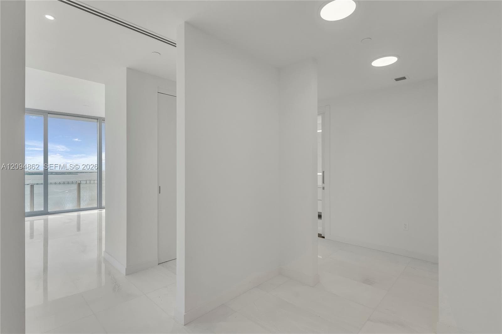 300 Biscayne Blvd Way 4203 photo 20