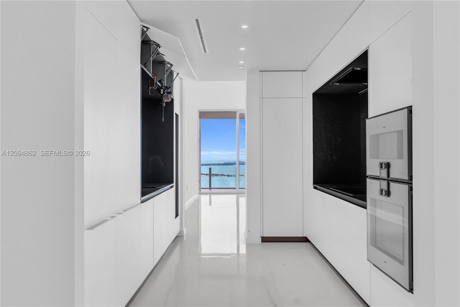 300 Biscayne Blvd Way 4203 photo 10