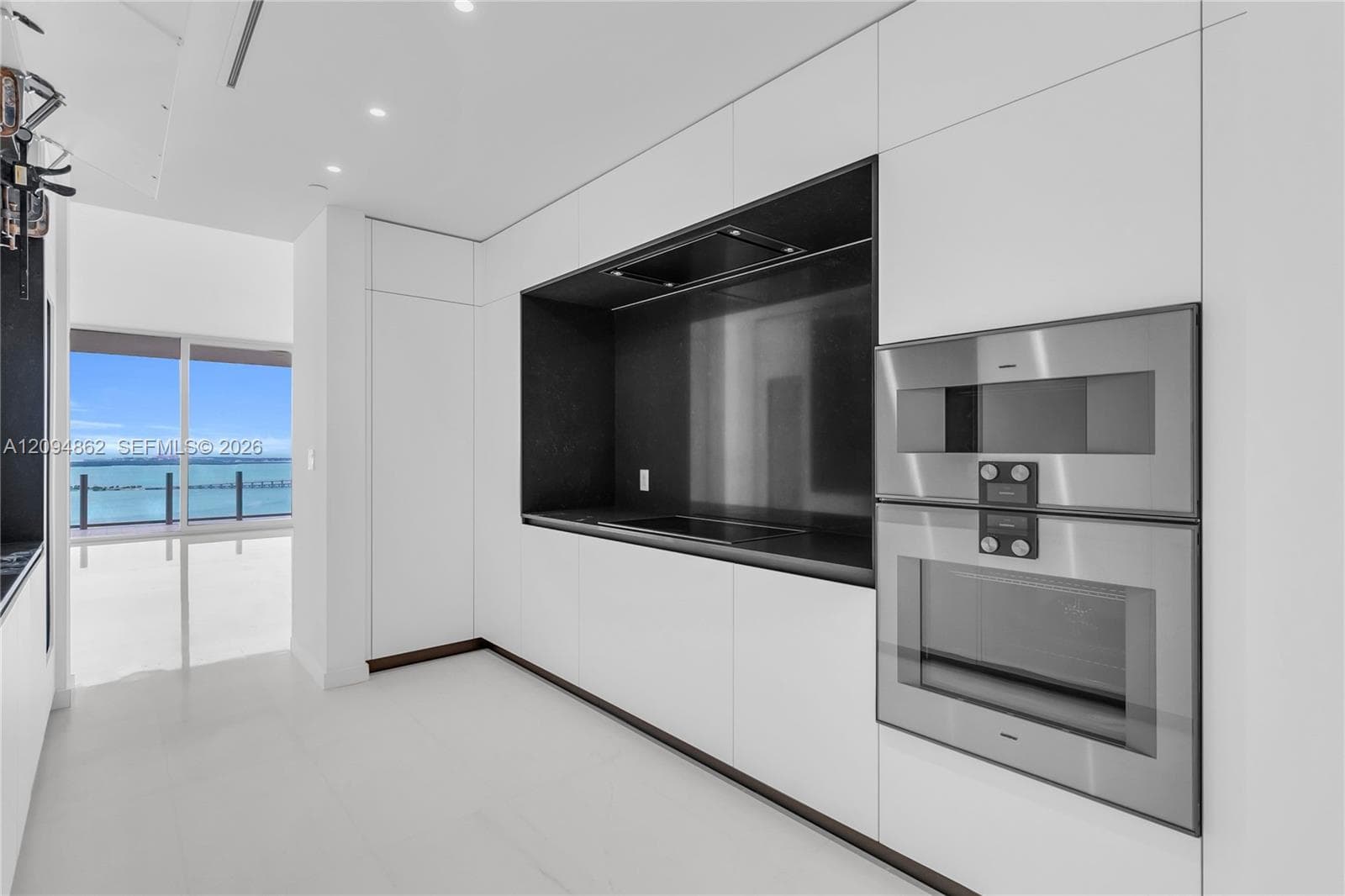 300 Biscayne Blvd Way 4203 photo 11