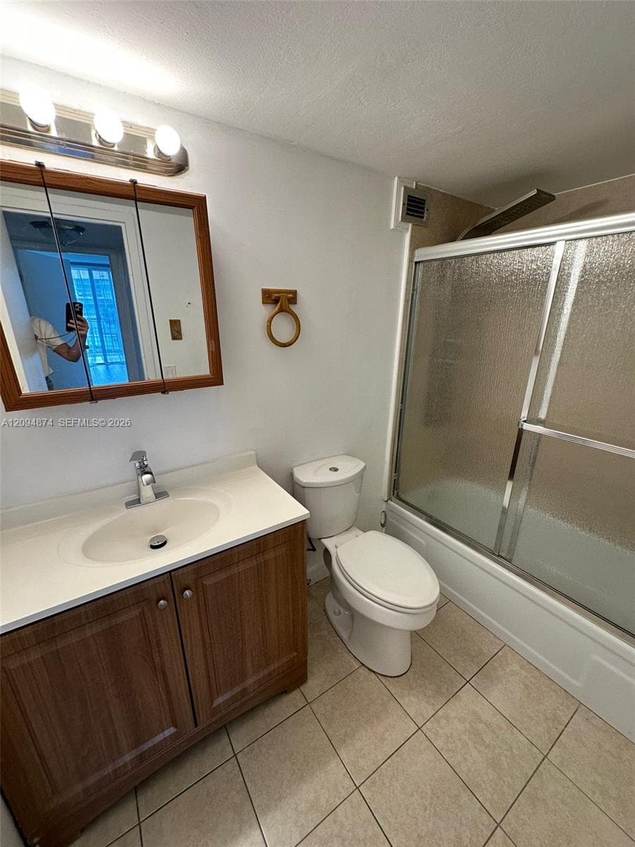 701 Three Islands Blvd 414 photo 9