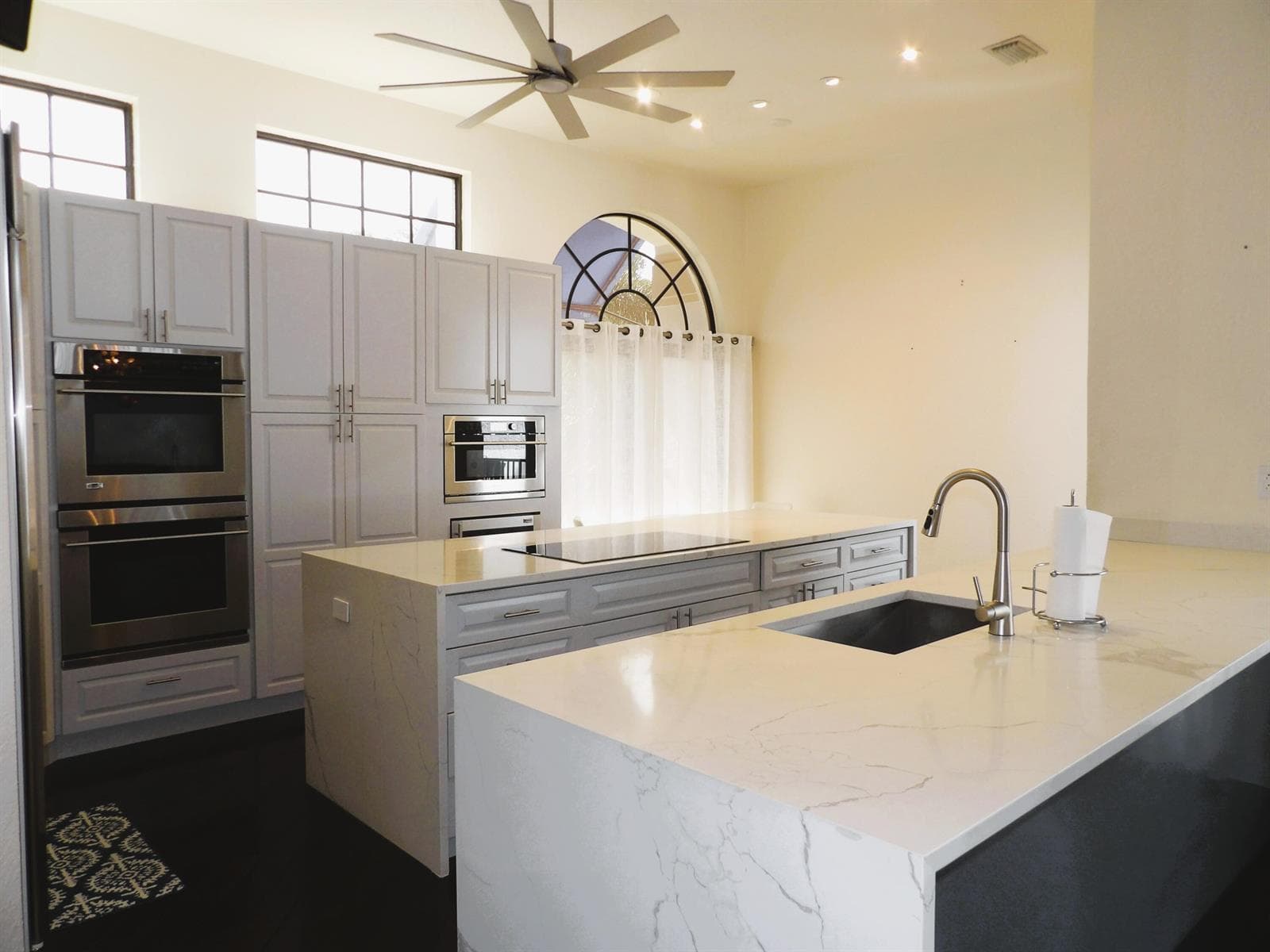 13348 Mangrove Isle Drive photo 4