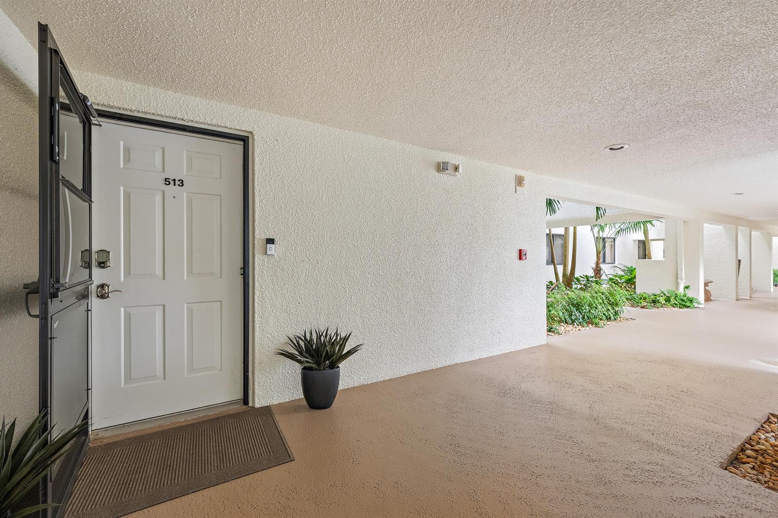 513 Oak Harbour Drive photo 22