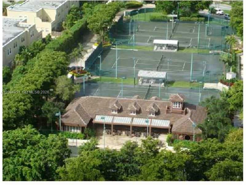 2000 Towerside Ter TS1 photo 7