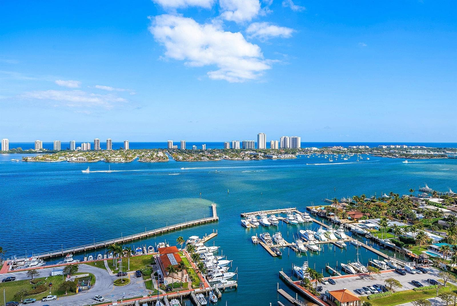 220 Lake Shore Drive 2202 photo 4
