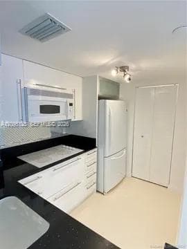 1611 photo 7